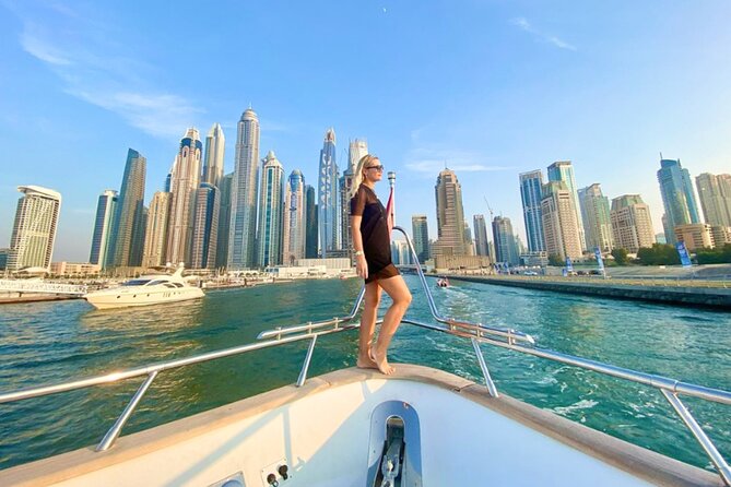 1 HR - Dubai Marina Luxury Yacht Tour - Why a short yacht ride works well in Dubai