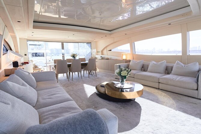 108 ft Neoprene Overmarine Yacht - Setting out from Cabo San Lucas Marina
