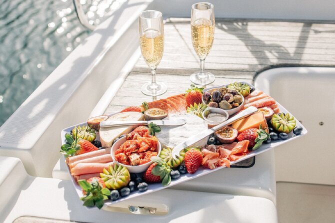 2 1/2 Hr Private Skippered Yacht Charter and Platter on Pittwater - A private way to see Pittwater in 2 1/2 hours
