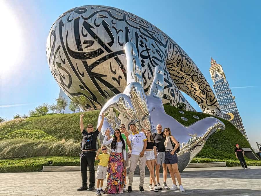 2-Day City Tour: Dubai & Abu Dhabi + Yacht Experience - Heritage Village and the old side of Abu Dhabi
