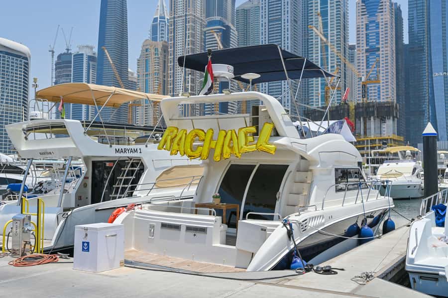 2 Hour Birthday Celebration on a Yacht in Dubai - Atlantis: the main photo stop