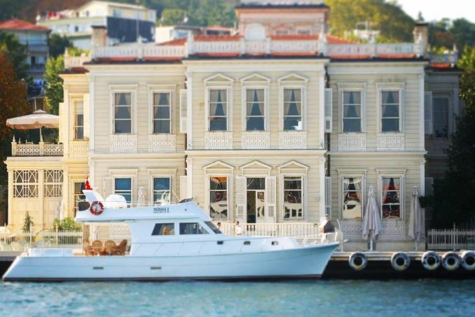 2-Hour Private Luxury Yacht Cruise on Bosphorus with Transfers - Beylerbeyi Palace on the Asian shore