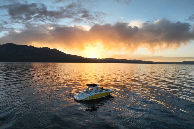 2 Hour Private Sunset Boat Charter With Captain - A sunset boat ride with room to make it your own