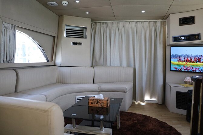2-Hour Private Yacht 50ft Tour Around Burj Al-Arab - A private view of Burj Al Arab from Dubai Marina