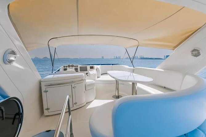 2 hour Private Yacht Tour with Dubai Marina Skyline View - Atlantis, The Palm, and the final photo opportunity