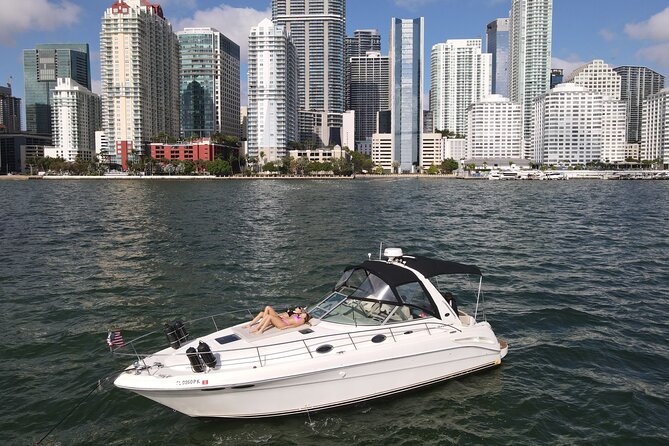 2 Hour Serenity and Scenery Yacht Cruise Miami - Key points at a glance