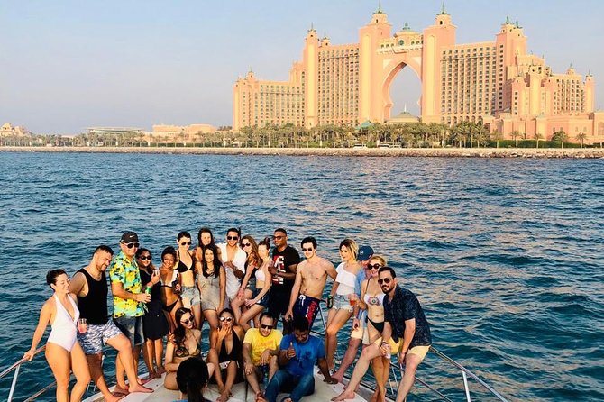 2 Hour Yacht Tour Around Palm Island - Palm Jumeirah from the water