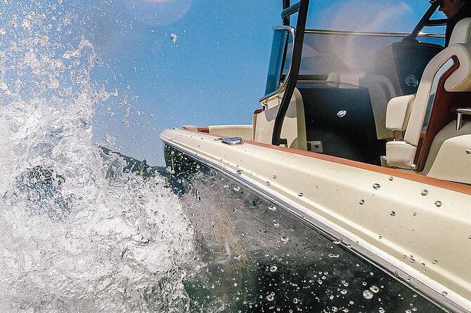 2H Private Cruise on Lake Como Tender yacht Invictus 9 pax - Isola Comacina and the story-filled shore