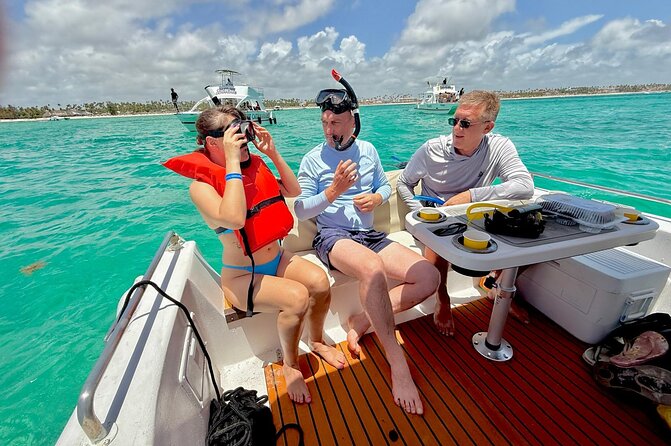 3 hrs Private Snorkeling Yacht tour in Bavaro Punta Cana - A wild beach with swings and palm views