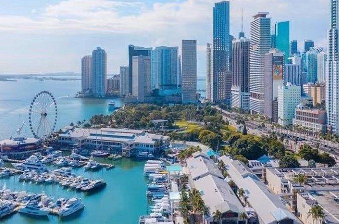 3 Story 100ft Hip Hop Yacht Party with 3 Hour Open Bar - Comfort, smoke, and boat conditions