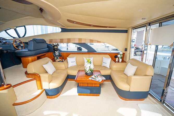 3hr Yacht- Palm Jumeirah with FREE Snacks and 30 Min Seabob - Who will enjoy this yacht trip most?