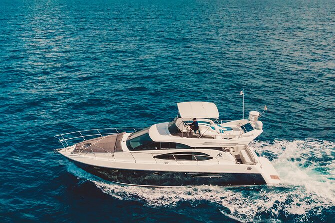 4 Hour 50' Azimut Yacht All-Inclusive in Tulum & Playa del Carmen - Cruising Toward In-Ha Reef