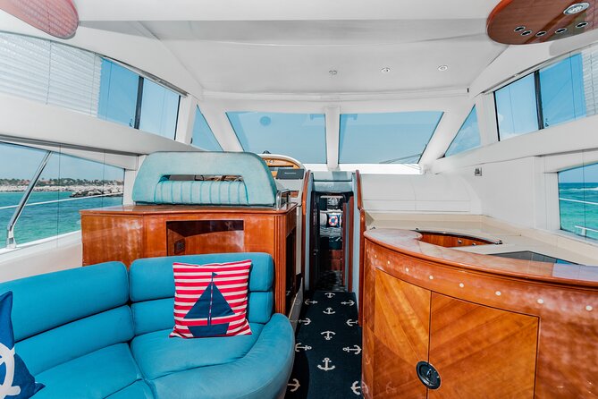 4 Hour 50' Azimut Yacht All-Inclusive in Tulum & Playa del Carmen - Ceviche, Guacamole, and a Floating Lunch