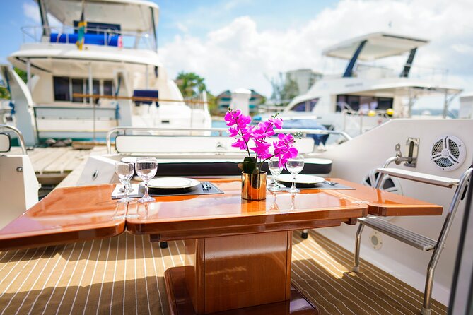 4-Hours Private Luxurious Yacht Snorkelling and Paddle Surf - Best uses for a birthday, proposal, or family gathering