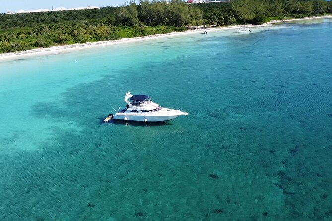 4 hours snorkel & beach tour - Private Yacht 47 ft - Who will enjoy this yacht most