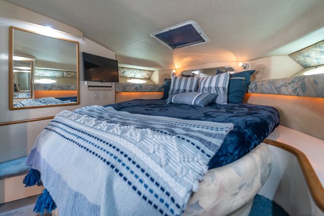 40' Miami Yacht Rental up to 13 Persons - Who will enjoy this yacht rental most