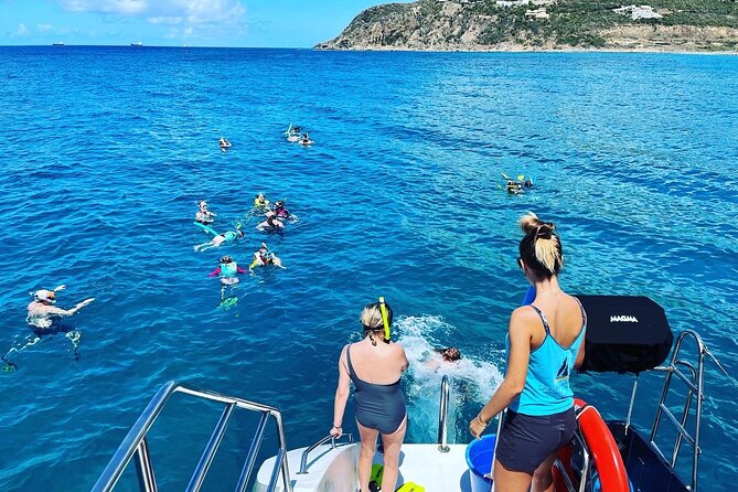 5 Hour Luxury Catamaran Day Sail in Sint Maarten on The Phoenix - Little Bay brings the first water break
