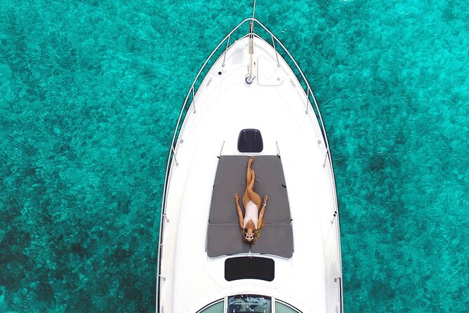5-Hour Private 40' Yacht 2-Stop Tour to In-Ha reef with Food, Drinks & Snorkel - Is $1,631.58 a fair price for six people?