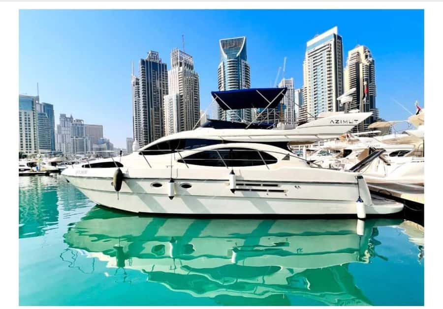 50 feet Private Luxury Yacht Tour In Dubai Marina - The lagoon swim stop