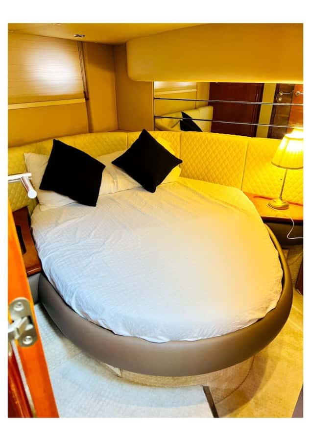 50 feet Private Luxury Yacht Tour In Dubai Marina - Who will enjoy this cruise most