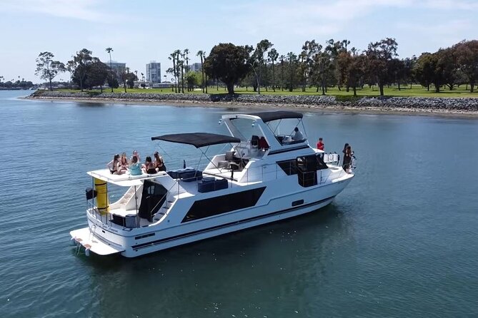 59' Paradise Party Yacht - Adventure Cruises San Diego com - What the $1,400 group price really means