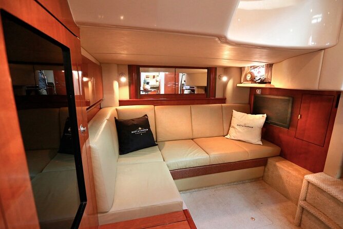 5H Private Lux 40' Yacht All Inclusive - Tulum & Playa del Carmen - Ceviche, snacks, and an open drink service