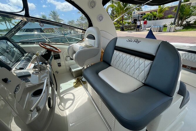 5H Private Lux 40' Yacht All Inclusive - Tulum & Playa del Carmen - Five hours, with one timing detail to clarify