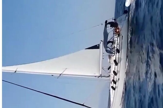6 Hours Tour to Delos and Rhenia Islands with Sailing Yacht - Exploring Delos without a guide