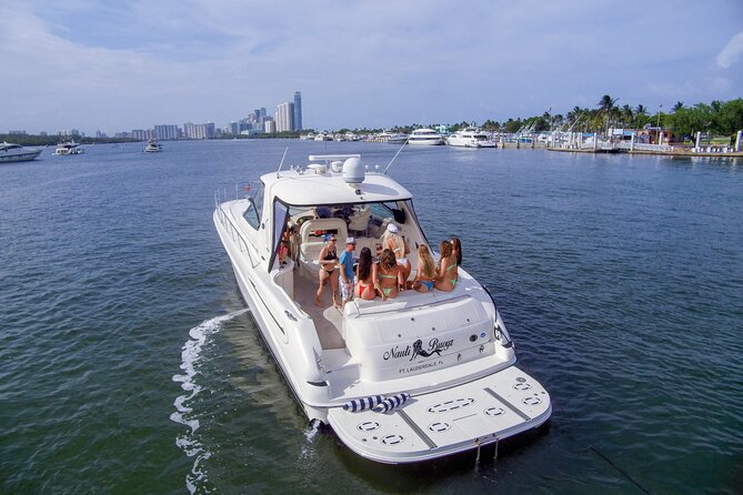 60ft Luxury Yacht Charter in Fort Lauderdale, Florida - A private 60-foot boat instead of a standard sightseeing cruise