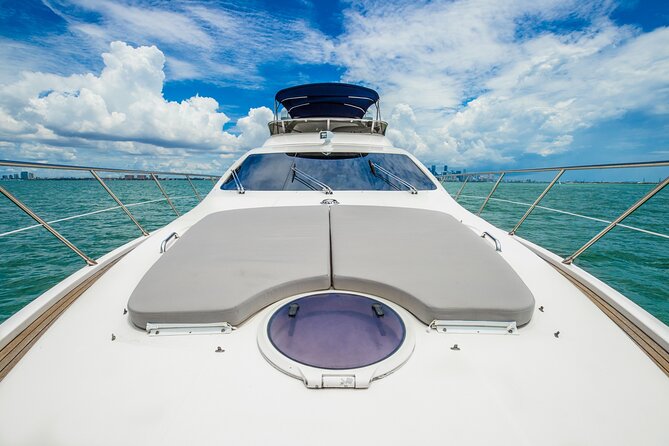 62' Azimut Yacht Charter - Key Biscayne and Marine Stadium
