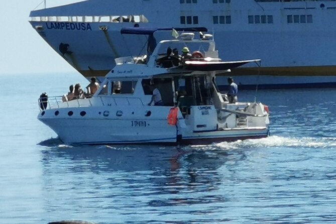 7-Hour Private Yacht Tour on the Island of Pantelleria - Coves chosen as the day unfolds