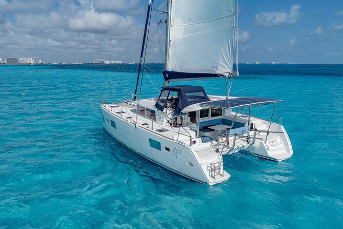7hrs 42ft Luxury Catamaran Private Charter Cancun to Isla Mujeres - Drinks, service, and the feel of a private day
