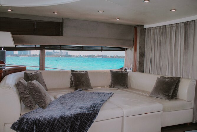 82 Feet Mega Yacht Rental up to 15pax in Cancun - Service from the captain and crew