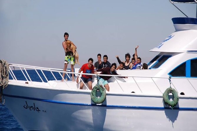 Ain Sokhna Red Sea Day Use Yacht from Cairo - A day built around swimming and quiet time