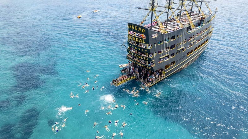 Alanya: All Inclusive Luxury Boat Trip & Free Time in Alanya - Buffet lunch and the important drink detail