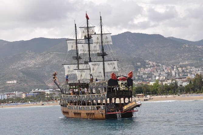Alanya: Pirates Yacht Tour with Lunch and Soft Drinks - Should You Book the Seven Tours Yacht Trip?