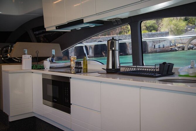 Alanya Private Yacht Tour with Lunch, Soft Beverage & Transfer - A private yacht with Alanya as your backdrop