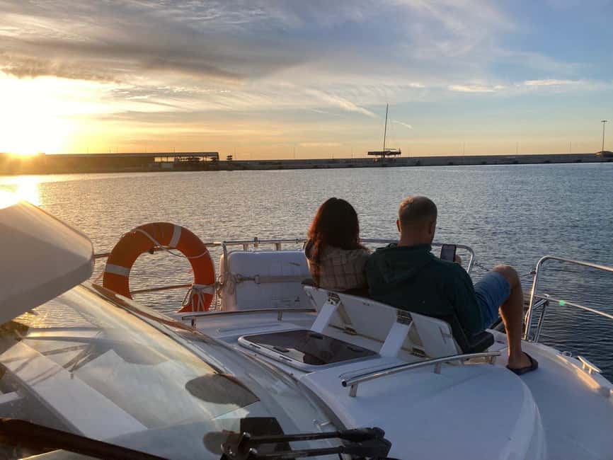Alicante: Private Yacht Cruise with Drinks - How to Plan Your Hour Well