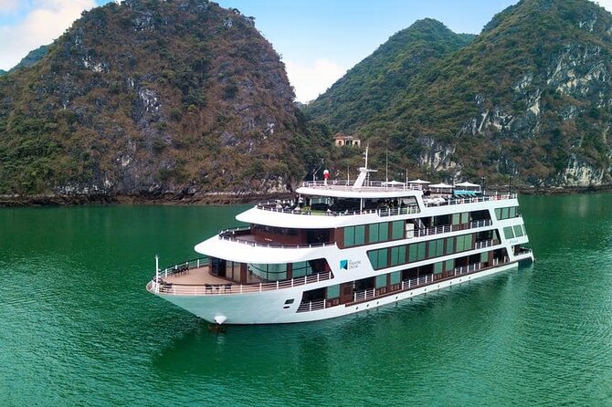 All-Inclusive 3 Day/2 Night Halong Luxury Cruise Meals, Cave, Kayaking, Swimming - Day 3: lagoon kayaking and an early finish