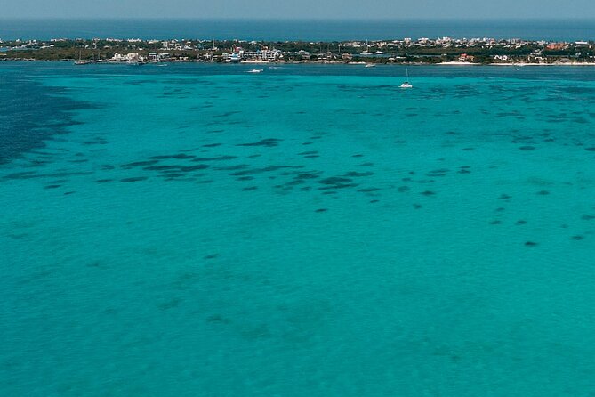 All Inclusive Luxury Yacht – Private Island Experience - Premium drinks and attentive service