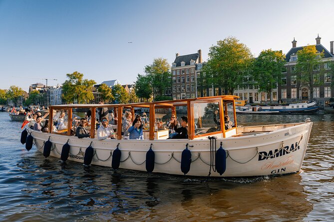 Amsterdam: Luxury Boat Cruise Unlimited Cocktails, Beers & Wines - How luxurious is the boat?
