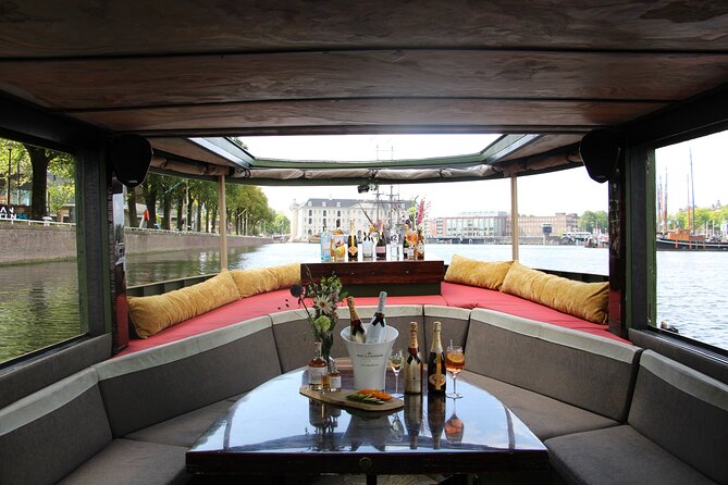 Amsterdam: Luxury Boat Cruise Unlimited Cocktails, Beers & Wines - Price and the open-bar calculation