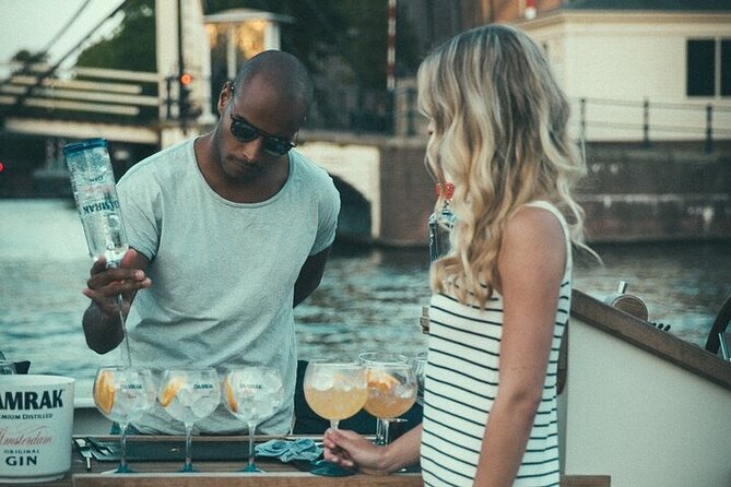 Amsterdam: Luxury Boat Cruise Unlimited Cocktails, Beers & Wines - Who will enjoy this most
