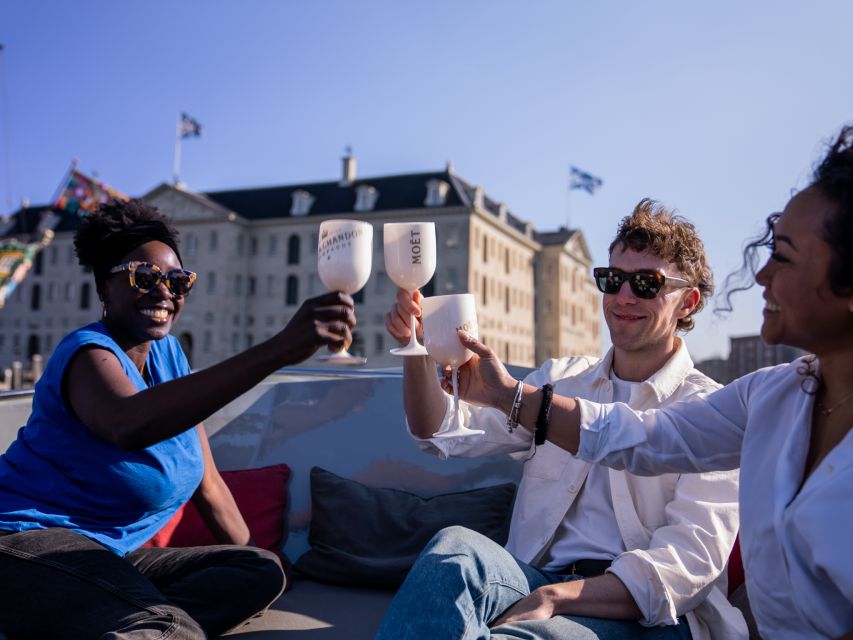 Amsterdam: Private Luxury Cruise with Drinks & Silent Disco - Drinks on board, with modest expectations