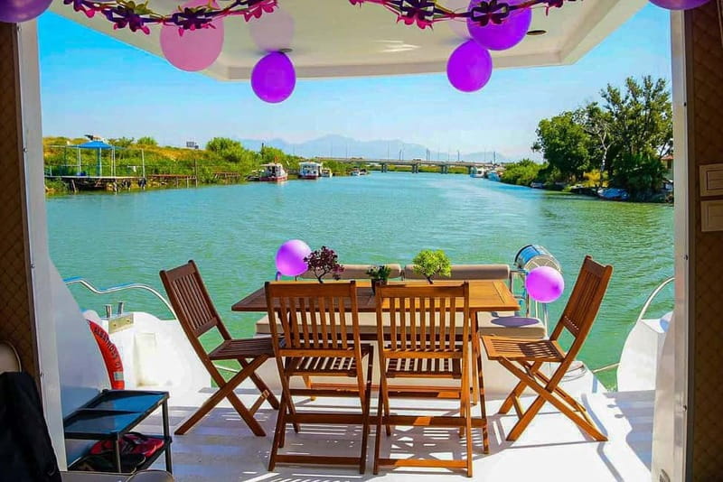 Antalya: Private Yacht Charter with Optional Gourmet Meal - From Antalya to Lara Beach