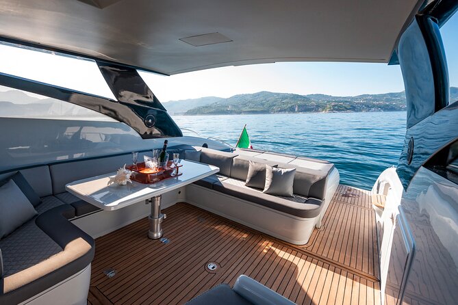 Appreciate the Amalfi coast on a luxury yacht! - Fiordo di Furore, a quick coastal photo stop