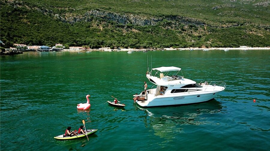 Arrábida Full-Day Yacht Tour from Lisbon - From Lisbon to Arrábida’s Atlantic coves