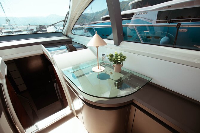 Azimut 62s Yacht Early Morning Capri Transfer & Italian Breakfast - Service that feels personal, not rushed