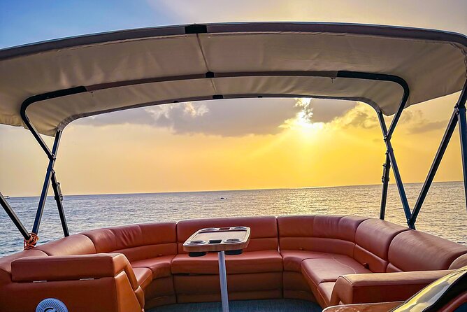 Barbados -Luxury Cruise with Lunch and Open Bar By Oceanluxx - Lunch onboard: Bajan flavors with a few qualifications