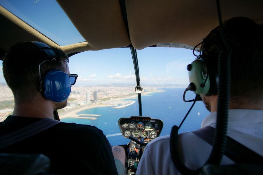 Barcelona: Helicopter Flight with Optional Yacht Cruise - Seeing Barcelona from the Barcelona heliport